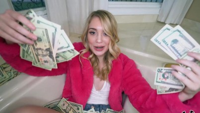 Rich Slutty Teen Fucks Her Bodyguard